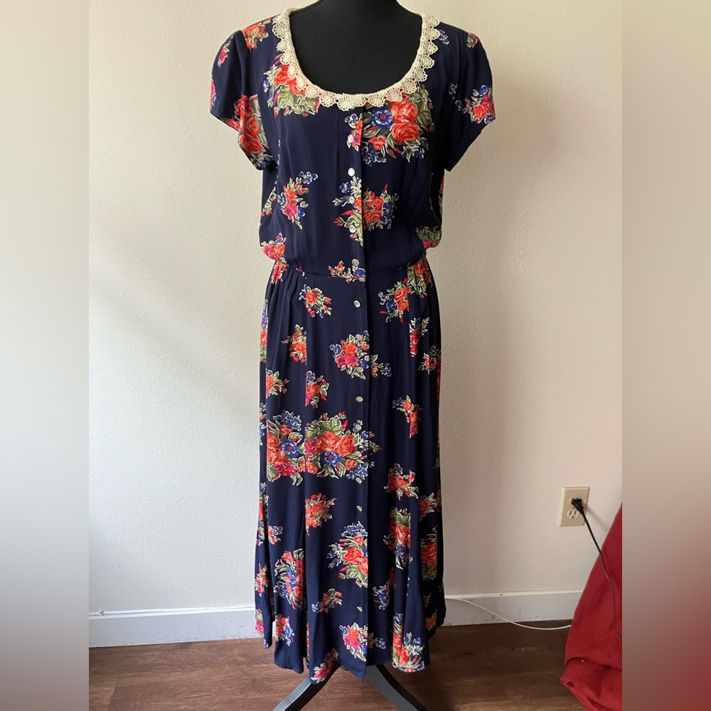 Vintage '90s Liz Claiborne Blue Floral Maxi Dress with Crochet Collar Grunge M/L